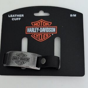 Harley-Davidson Silver and Black Leather Cuff S/M